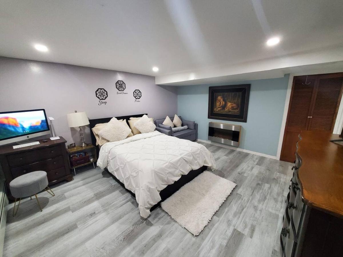Lovely 2 Bedroom Apartment With 2 Entrance And Parking New York Extérieur photo