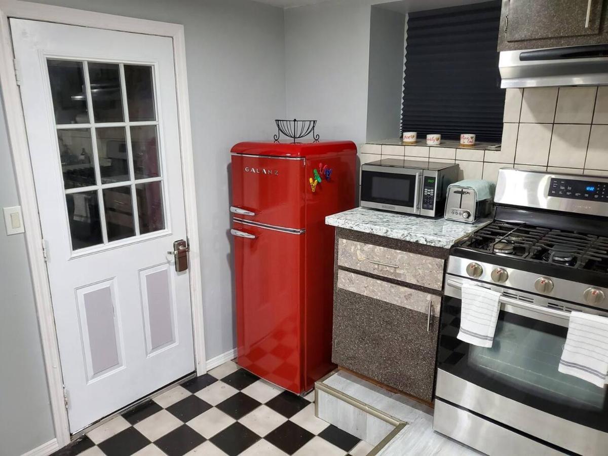 Lovely 2 Bedroom Apartment With 2 Entrance And Parking New York Extérieur photo